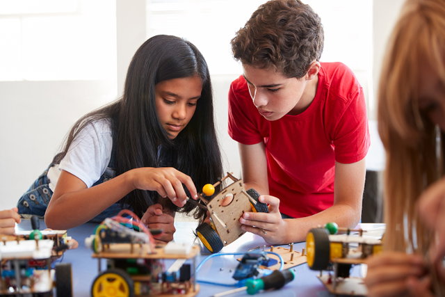 Techlab Club: Ontdek techniek op zaterdagmiddag!
