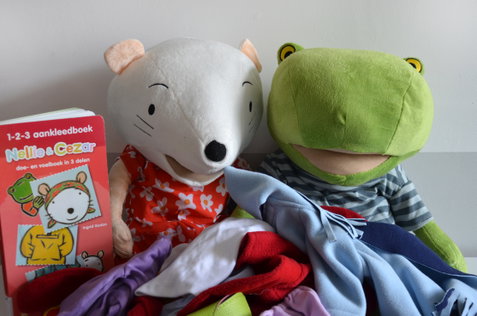 Aankleden met Nellie en Cesar