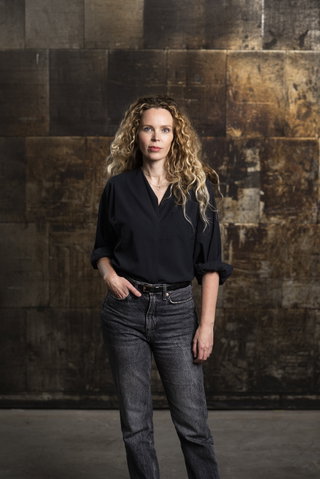 Online schrijversbezoek: Roxane van Iperen