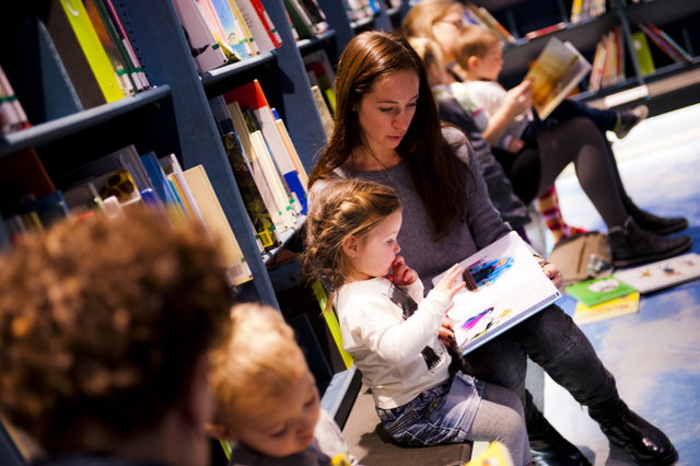 OntMoet Mama - Ouder-en-kind dans