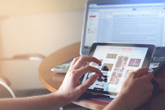 Inloop digitaal vragenuurtje