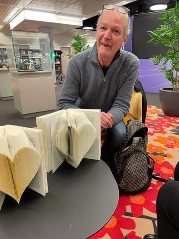 Workshop en expositie Kunst van afgedankte boeken