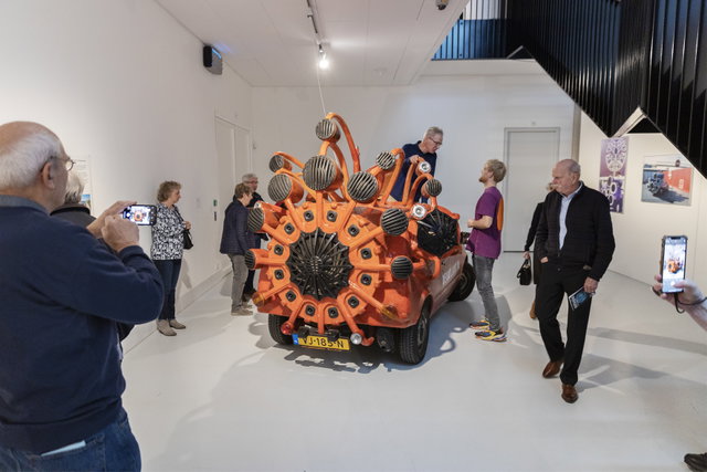 AUTOPIA. Tentoonstelling en lezing door curator Anne Berkhof