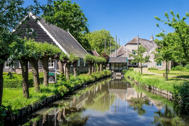 Café van Toen en Nu,  kerstbord maken