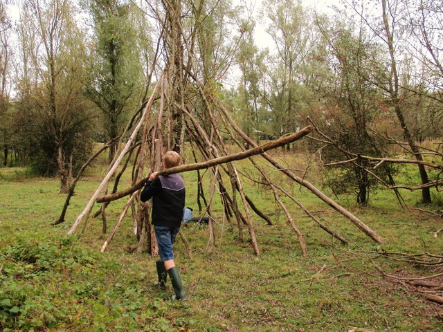 Kinderboekenweek | Kindercollege hutten bouwen in de Uiterwaarden 11-10-2023 15:00