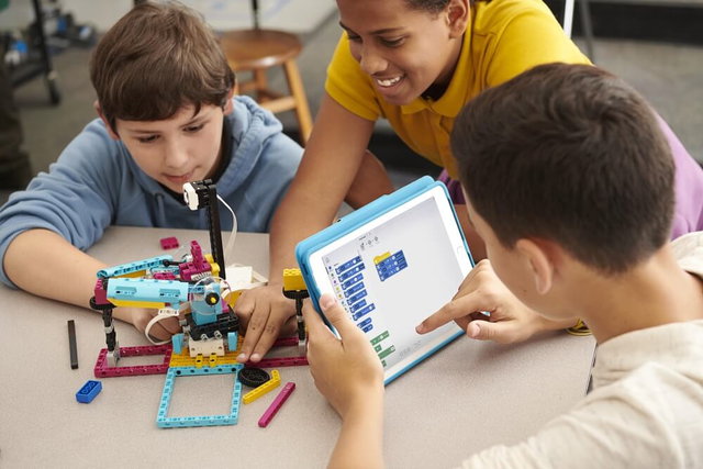 Workshop LEGO Spike