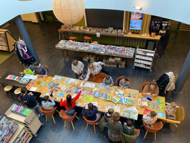 Boekselen (inloop)