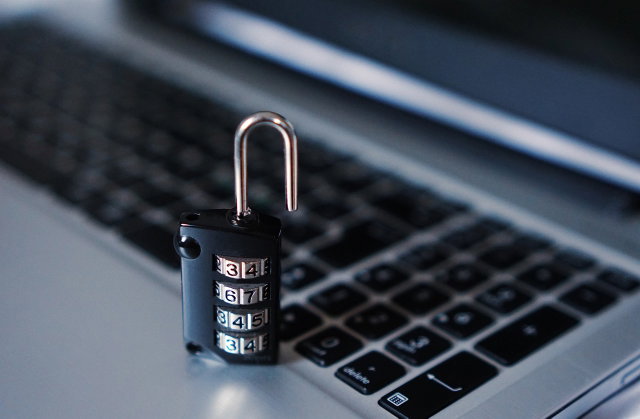 Bijeenkomst weerbaar tegen online criminaliteit in Venlo