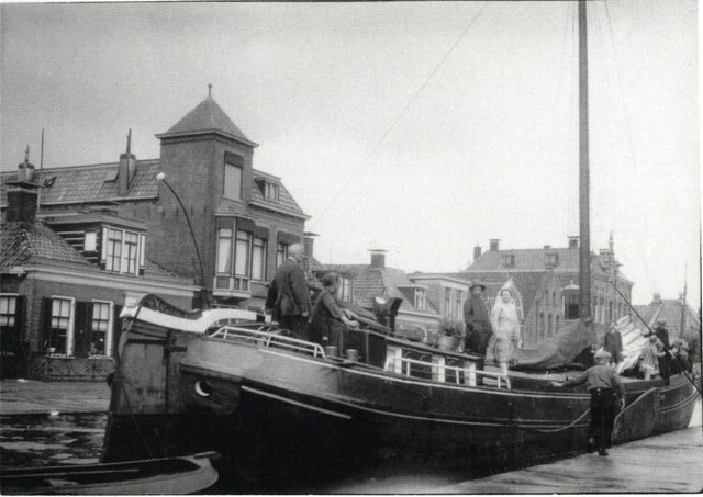Van houten skûtsjes naar ijzeren skûtsjes
