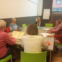 Verhalen aan de leestafel