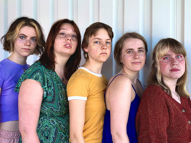 VrijMiBo met theatervoorstelling van de Laarpoerlaar