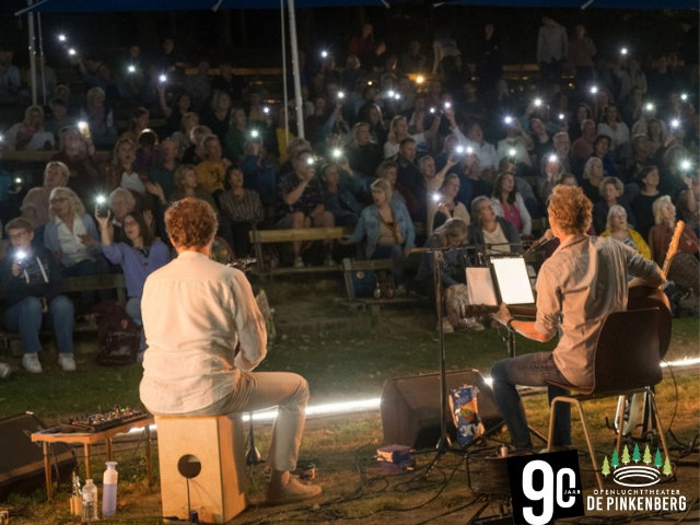 Zing mee tijdens het Kampvuurcafé NL- met gastoptreden van Thomas Berge