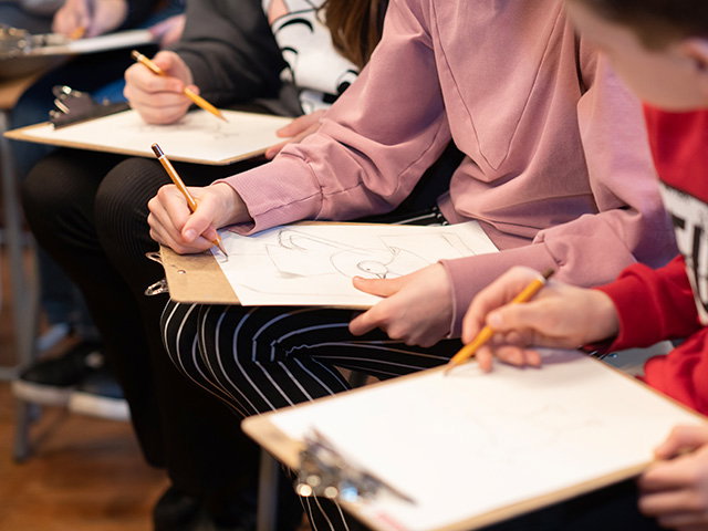 Teken de triceratops met Vincents Tekenlokaal
