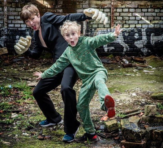 Lente-uitjes: Het Geweldige Grote Mensen Stuk (8+)