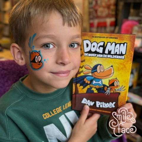 Glittertattoos en schminken als je boekenheld! (2+)