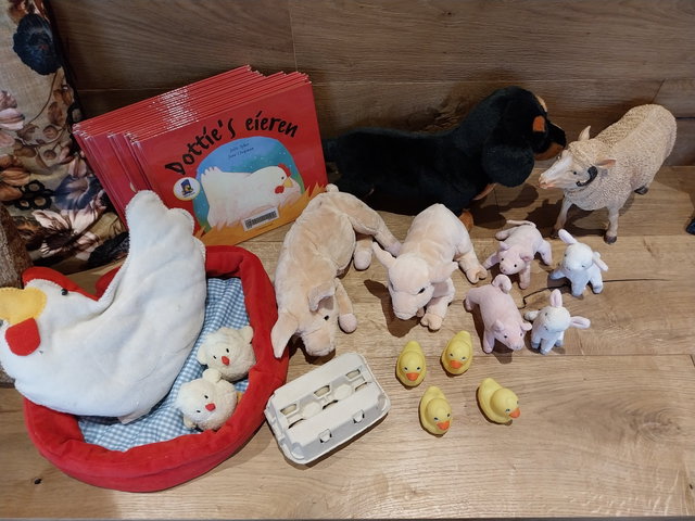 Voorleeskist: Dotties Eieren (thema: dieren, boerderij, gezinsuitbreiding)
