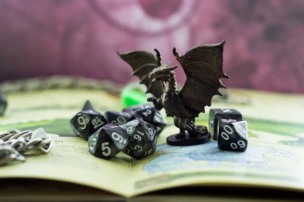 Dungeons & Dragons | 18+