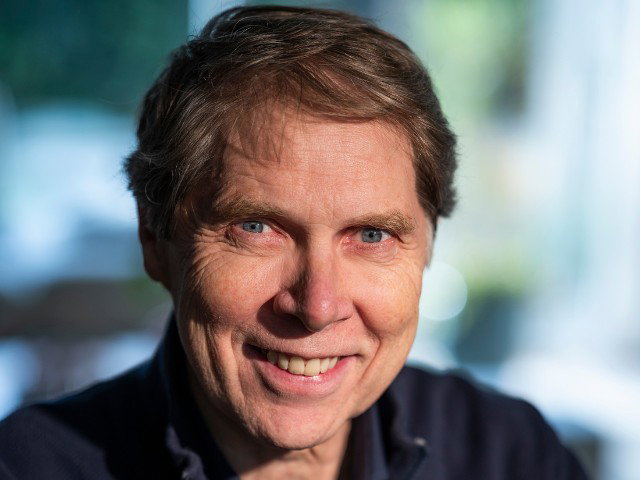 Avond met: Schrijver en theatermaker Wim Daniëls
