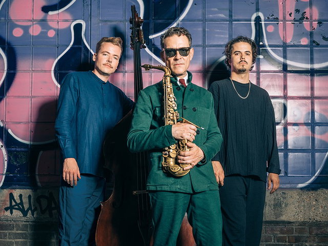 Zoomerconcert: Benjamin Herman Trio laat 'Nostalgia Blitz' horen