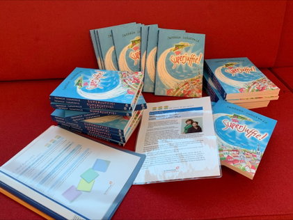 De hele klas leest: Superjuffie!