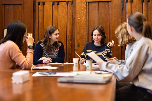 Shared Reading Group (ENGELS)