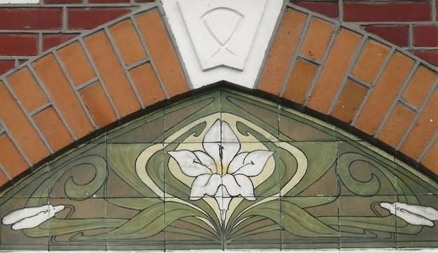 Groen Doen: Stadswandeling langs natuur -en plantmotieven op gebouwen