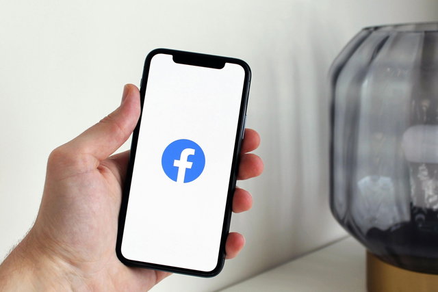 Spreekuur: Facebook, Instagram en jouw gegevens