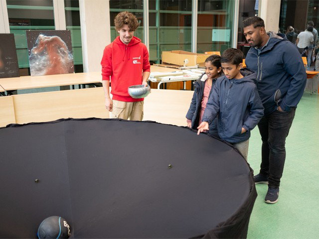 Kidsplein I Kidslab: Ontdekken en spelen (6+)