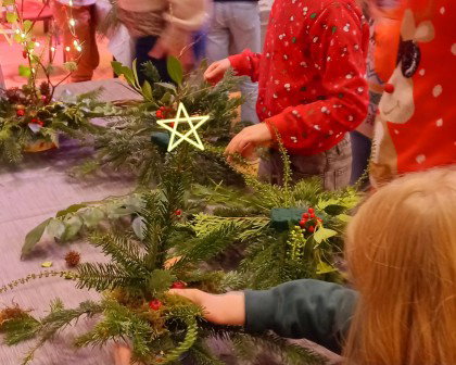 Kerstversiering uit de natuur (6+)