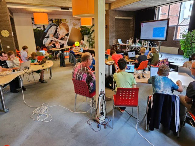 Maakplaats053: Coderdojo (7-17jr.)