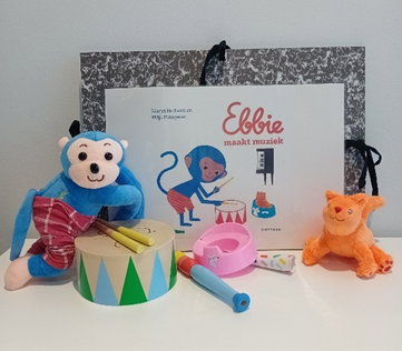 Vertelplatentas 'Ebbie maakt muziek'