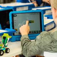 BiebFabriek: Lego WeDo: Bouw een lopende T. Rex