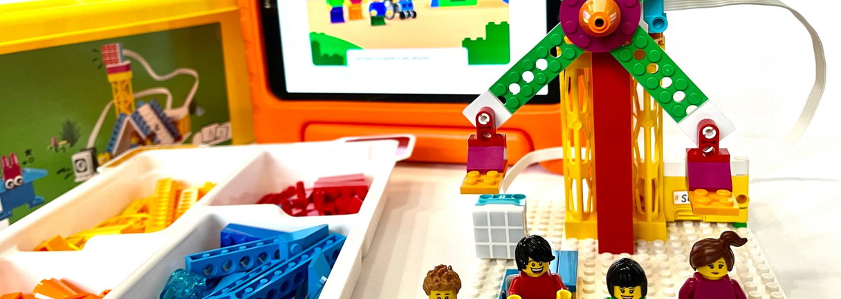 Sjors Creatief: Bouwen en programmeren met LEGO Spike Essential - Pret in het pretpark