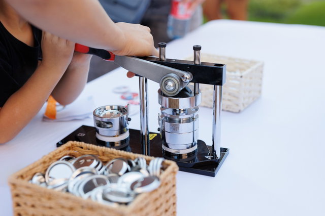Girls' Day 2026: Buttons maken
