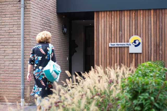 Thema-avond ‘Wegwijzer in zorg en ondersteuning als je ongeneeslijk ziek bent’