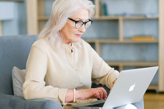 Online colleges OGJG - mei