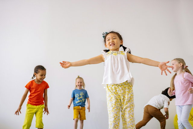 Workshop dansen en bewegen (2,5 - 4 jaar)