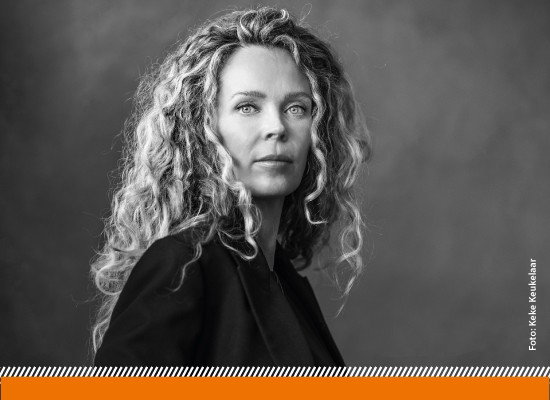 Tussen de Regels: Roxane van Iperen