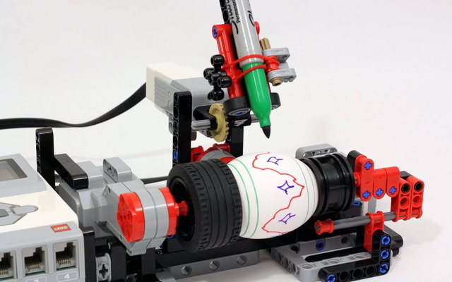 Maakplaats053: Paasei schilderrobot (8+)