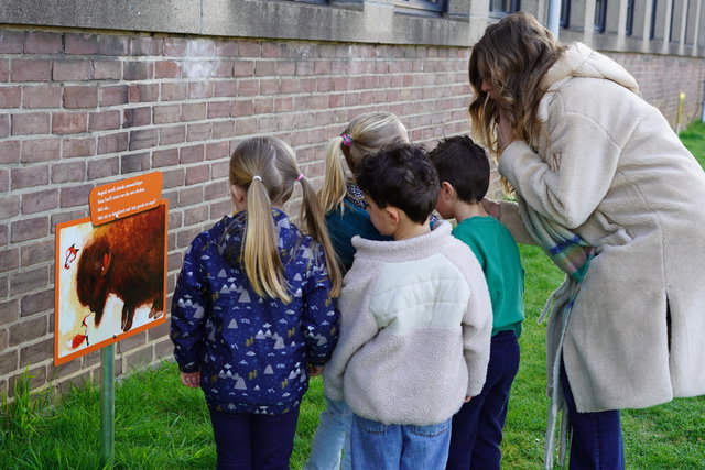 Ontdek het meertalige verhalenpad rond de bibliotheek in Doetinchem
