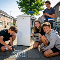 Stoepkrijt spuiten met de Bibliotheek
