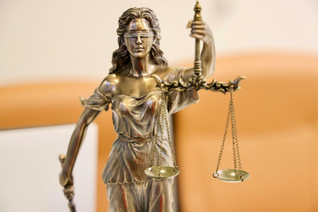 College OGJG - De maatschappij als rechter