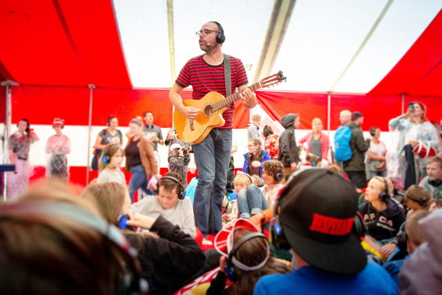 Kidsplein I Kinderopening Vierdaagsefeesten: Spring, spring, springen! (6+)