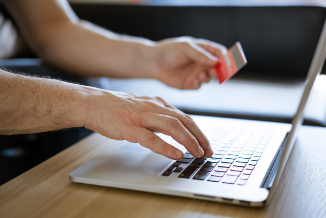 Presentatie digitale weerbaarheid: veilig omgaan met internet