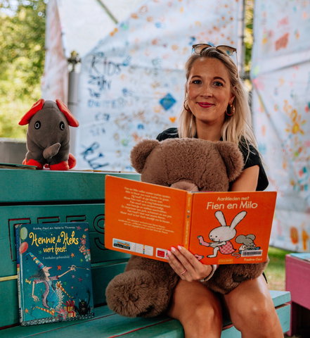 ZomerPeuterbieb: Voorlezen en spelen bij 't Ald Weishoès