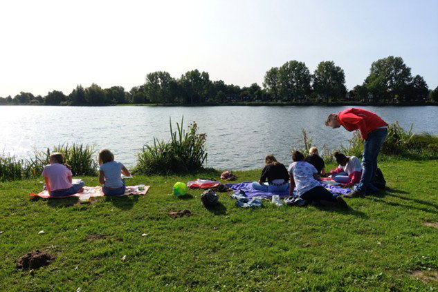 Kunstles Buiten schilderen als Monet groep 4 en 5
