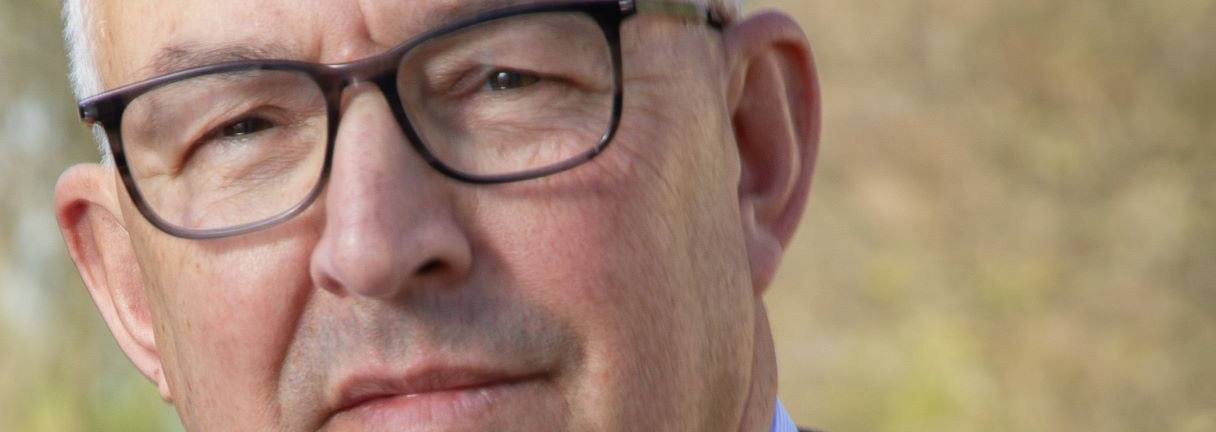 Schrijversbezoek Ahmed Aboutaleb over zijn boek “Thuis”