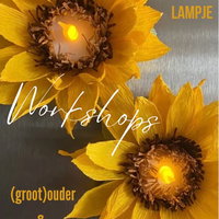 Samen zonnebloemen maken