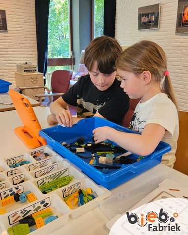 Bouw én programmeer je robotje van LEGO