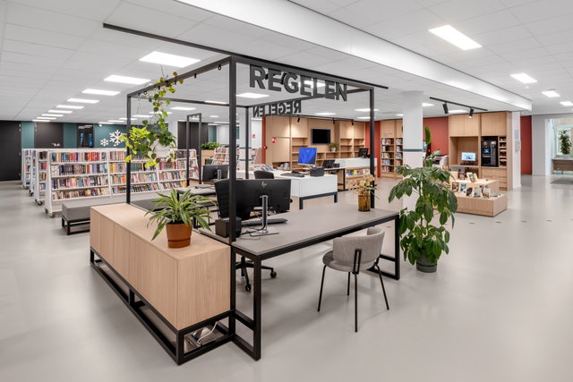 Boekverkoop in de Bibliotheek Best
